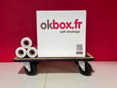 okbox garde meuble Chartres box stockage Chariot de manutention